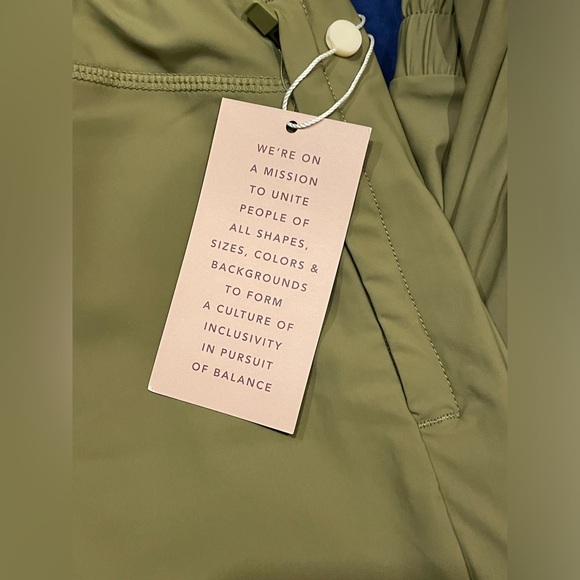 NWT Balance Athletica Cargo Pant Joggers - Picture 5 of 5